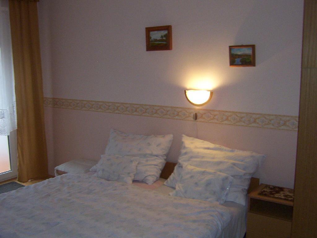 Marika Haus Hotel Bük Camera foto
