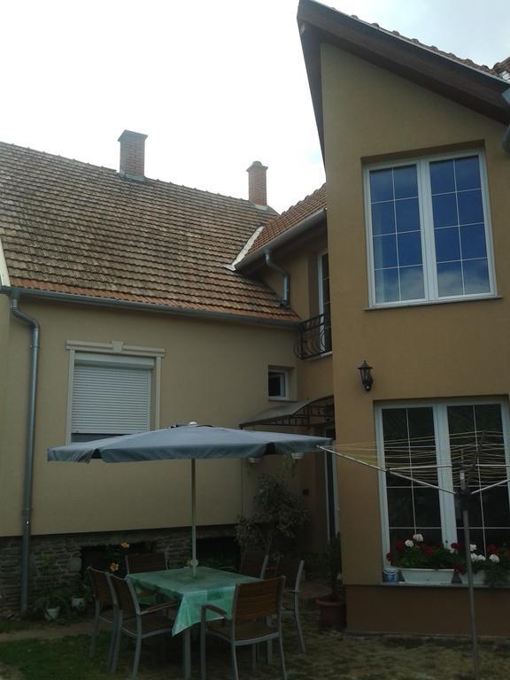 Marika Haus Hotel Bük Esterno foto